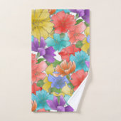 モダン数々の色の水色フローラ バスタオルセット (ハンドタオル)