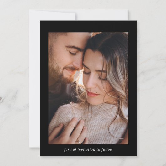 モダン数々の黒と灰色 | QRコード セーブザデート (裏面)