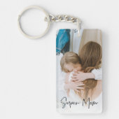 モダン母の写真と母のすごい文字 |お母さんへのプレゼント キーホルダー (正面)