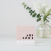 モダン波ミニマルシンプル赤面ピンク スクエア名刺 (スタンド正面)