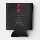 モダン熱帯パイナップル結婚のブラックピンク 缶クーラー (正面)