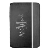 モダン白黒グレースストライプのクリプトモノグラム バスマット (正面縦)