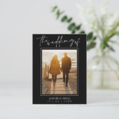 モダン白黒スクリプトのフォト結婚式招待状 (スタンド正面)