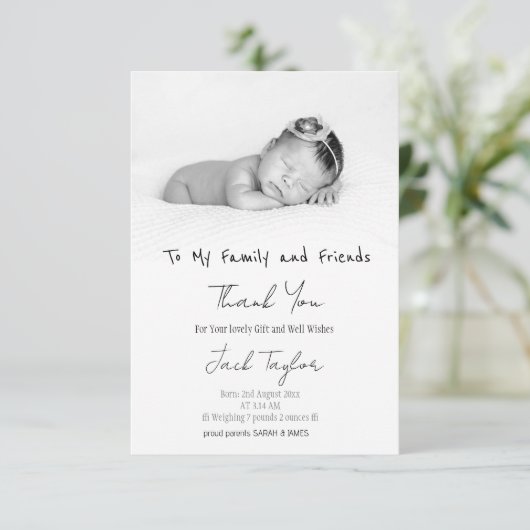 モダン白黒写真の手書きベビー誕生 サンキューカード (スタンド正面)