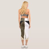 モダン白黒幾何金ゴールドストライプ カプリレギンス (裏面)