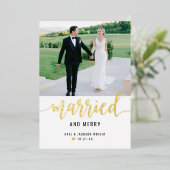 モダン結婚したとメリーの写真金ゴールド 箔シーズンカード (立ち正面)