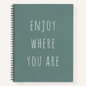 モダン緑楽しむの引用文 ノートブック (正面)