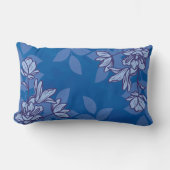 モダン花と葉オーナメント ランバークッション (正面)