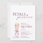 モダン花びらエレガントとプロセッコブライダルシャワー 招待状 (正面)