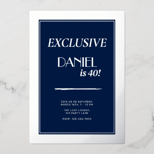 モダン誕生日カスタムマガジンカバー、ポートレート 箔招待状 (正面)