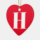 モダン赤いハートモノグラムイニシャルタイポグラフィ セラミックオーナメント (左)