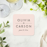 モダン赤面とブラック結婚モノグラム スクエアペーパーコースター<br><div class="desc">シックなモダン赤面ピンクのコースター結婚は結婚、新郎新婦の名と新婦の名前と日付と一緒にエレガントミニマル、パーソナライズされた黒とブラックのタイポグラフィックのモノグラムデザインを備えている。</div>
