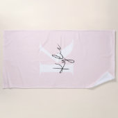 モダン赤面バラパーソナライズされたモノグラム名 –  ビーチタオル (正面)