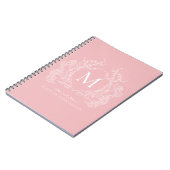 モダン赤面ピンクフローラクレストモノグラムノート ノートブック (左側)
