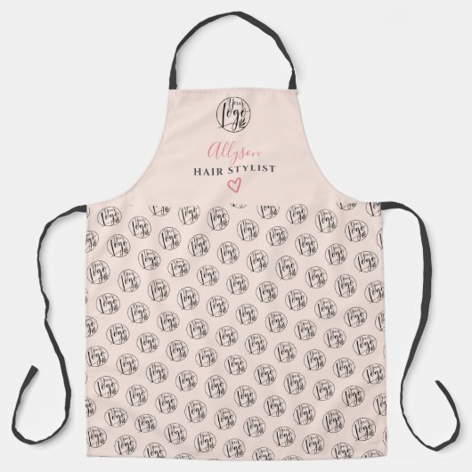 モダン赤面ピンク美容師ロゴパターンブランド エプロン (正面)