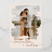 モダン赤面ブラシストロークのスクリプ結婚ト2枚 箔招待状 (正面)