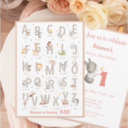 モダン赤面動物アルファベットABC最初の誕生日 招待状