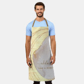 モダン金ゴールドグリッター美容師スクリプトサロン名 エプロン (着用した状態)