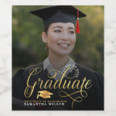 モダン金ゴールドスクリプト写真の卒業発表 ワインラベル (シングルラベル)
