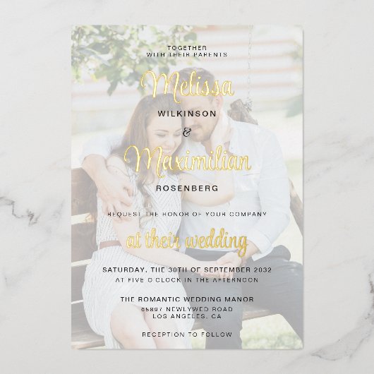 モダン金ゴールドスクリプ結婚ト2枚の写真 箔招待状 (正面)