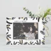 モダン金ゴールド&ブラックパインとベリーのホリデーフォト シーズンカード (スタンド正面)