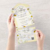 モダン金ゴールドQRコードの国淡い色のデイジー オールインワン招待状 (貼ってはがせる)