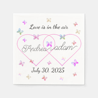 モダン飛んでいるハート スタンダードカクテルナプキン