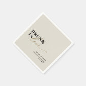 モダン飲Beige Taupe結婚の スタンダードカクテルナプキン (角)