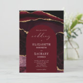 モダン アーチ バーガンディ ゴールド アゲート ウェディング 招待状 (スタンド正面)