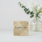 モダン エレガント ブラシ仕上げ ゴールド メタル ユニーク スクエア スクエア名刺 (スタンド正面)