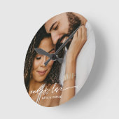 モダン エンドレス ラブ パーソナライズド フォト ギフト ラウンド壁時計 (傾斜)