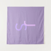 モダン オーバーラッピング モノグラムイニシャル | 紫 タペストリー (正面(横))