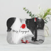 モダン カップル 婚約発表 フォト カード (スタンド正面)