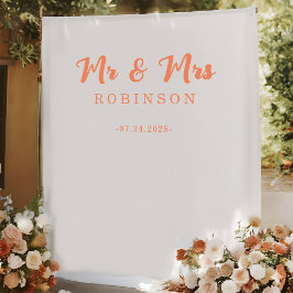 モダン コーラルオレンジ Mr and Mrs ウェディング背景 タペストリー