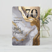 モダン ゴールド | ホワイト マーブル 70歳 誕生日パーティー 招待状 (スタンド正面)