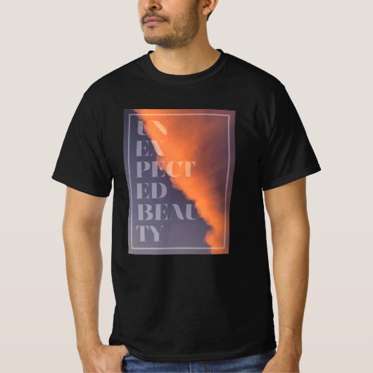 モダン,シンプル美しい，予期せぬ都市デザイン Tシャツ (正面)