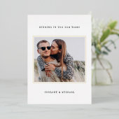 モダン シンプル タイプライター 新年エンゲージメント 箔シーズンカード (立ち正面)