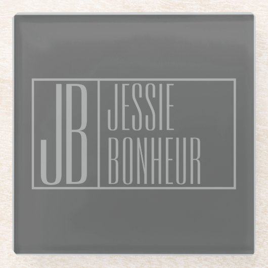 モダン、ダークグレーのグレー、イニシャルと名前のロゴ ガラスコースター (正面)