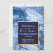 モダン ネイビーブルー マーブル アゲート モノグラム ウェディング 招待状 (正面)