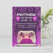 モダン ネオン ビデオゲーム コントローラー 子供 テーン 招待状 (スタンド正面)