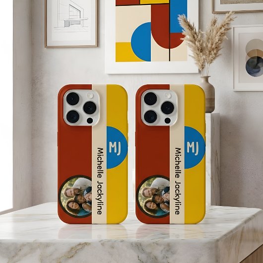 モダン・バウハウス幾何学柄のカスタムフォト&モノグラム iPhoneケース