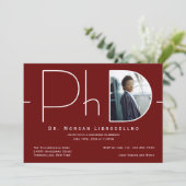 モダン バーガンディ ホワイト フォト PhD 卒業 招待状 (スタンド正面)