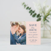 モダン パステル ブラッシュ ピンク フォト セーブ ザ デート ポストカード (スタンド正面)