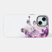 モダン パープル フローラル iPhone 15ケース (裏面横)