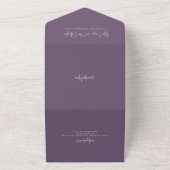 モダン パープル 手書きスクリプト エレガントな結婚式 オールインワン招待状 (外側)