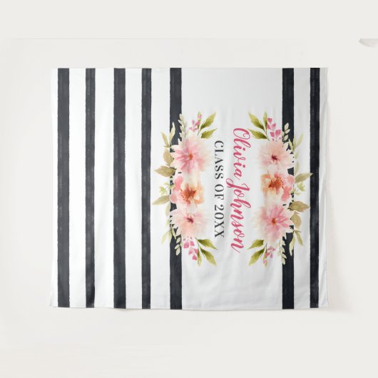 モダン ピンク フローラル ストライプ 卒業式 背景 タペストリー (正面(横))