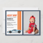 モダン ファスト ワン レース カー 1歳の誕生日 フォト 招待状 (正面)