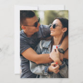 モダン ファン タイポグラフィー フォト コミック ブック ウェディング 招待状 (裏面)