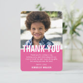 モダン フォト キッズ バースデー サンクス | ピンク サンキューカード (スタンド正面)