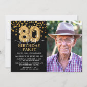 モダン ブラック&ゴールド 80歳のサプライズ誕生日フォト 招待状 (正面)